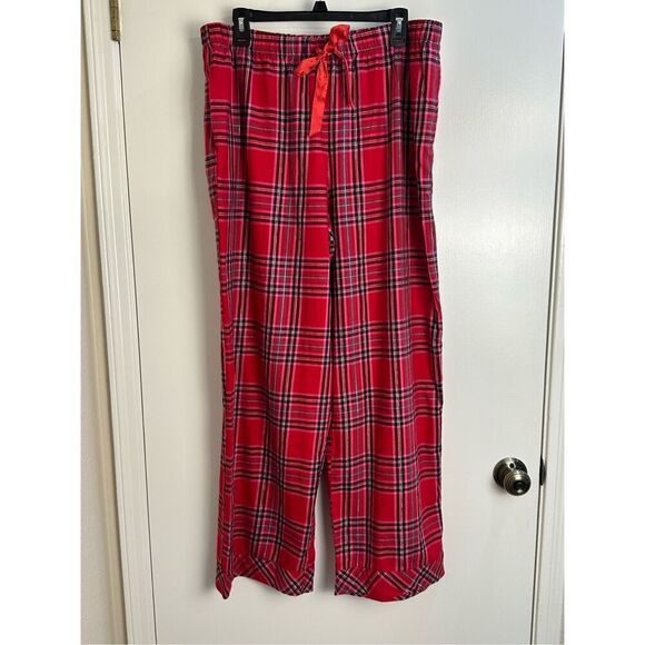 Victoria’s Secret NWT sz XL red plaid flannel pajama set with scrunchie - Picture 13 of 16